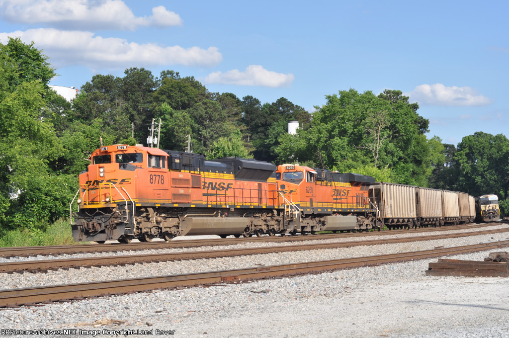 BNSF 8778 North